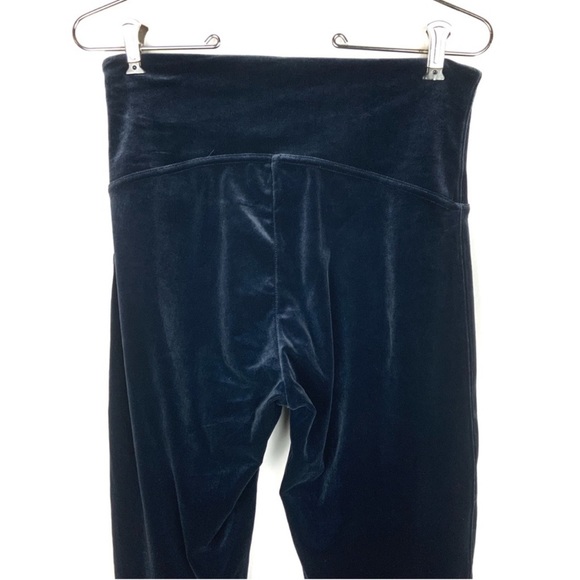 SPANX Velvet Tummy Control Leggings Moon Shadow - Picture 8 of 13